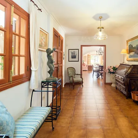 - 4899 Mallorca Villa