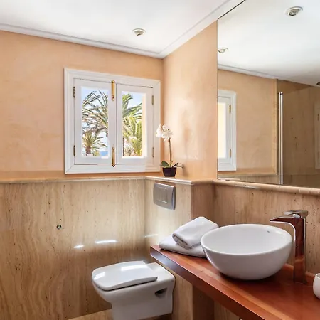 - 4899 Mallorca Villa